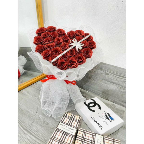 BÓ 30 BÔNG HOA NHŨ