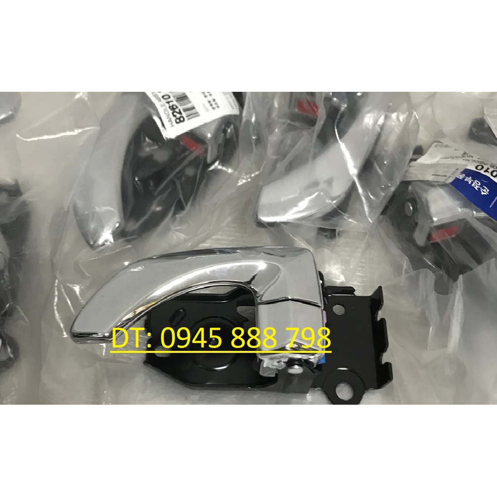 TAY MỞ CỬA TRONG HYUNDAI SANTAFE GOLD