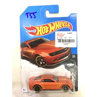 Xe hot wheels tỷ lệ 1:64