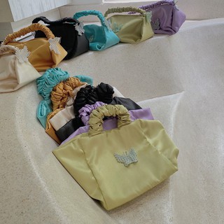 Lily Scrunchie Bag | Túi Đeo Vai Quai Ngắn Lụa Form Mới Lạ
