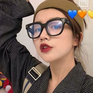 Mắt kính giả cận hot girl hot boy phong cách xteen hàn quốc