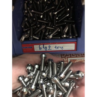 Ốc 6ly đầu trụ titan gr5
