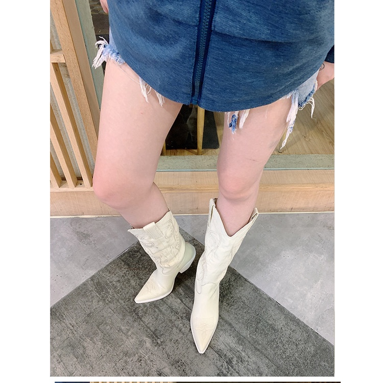 Giày bốt cao gót thêu họa tiết kiểu dáng cổ điển 2021 dành cho nữ | BigBuy360 - bigbuy360.vn