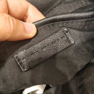 Balô thời trang ZARA mặt đá