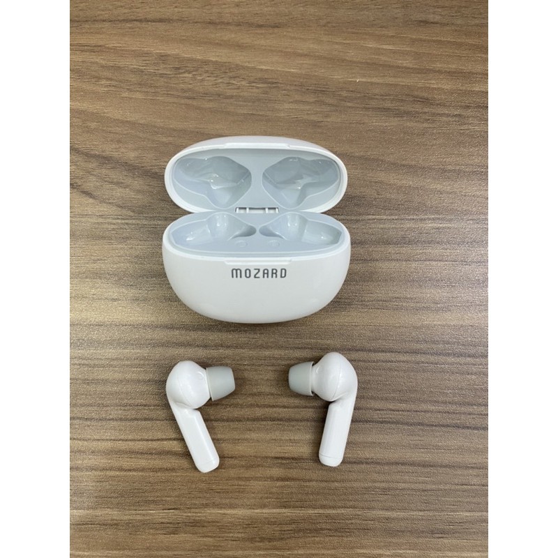 Tai nghe Bluetooth True Wireless Mozard AT15 Trắng like new, còn BH 1 đổi 1 | BigBuy360 - bigbuy360.vn