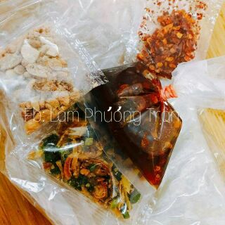 Bánh tráng chấm me