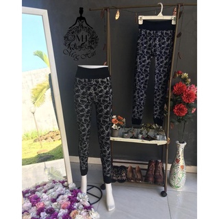 Quần legging hello kitty