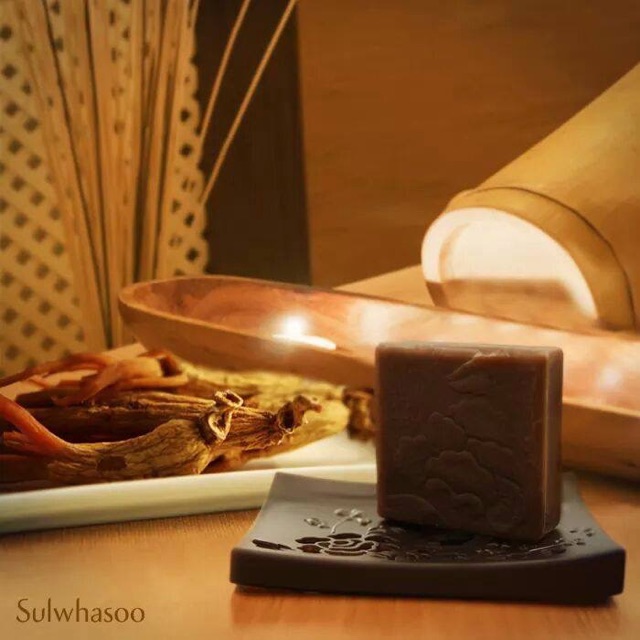 [ TẶNG GÓI GIẤY THẤM DẦU] Xà bông rửa mặt thảo dược Sulwhasoo Herbal Soap 15g | BigBuy360 - bigbuy360.vn