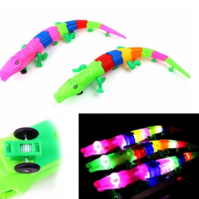 (CÓ ĐÈN, NHẠC) Đồ Chơi Cá Sâu Bơi Phát Sáng Hát Nhạc Baby Shark Dành Cho Bé