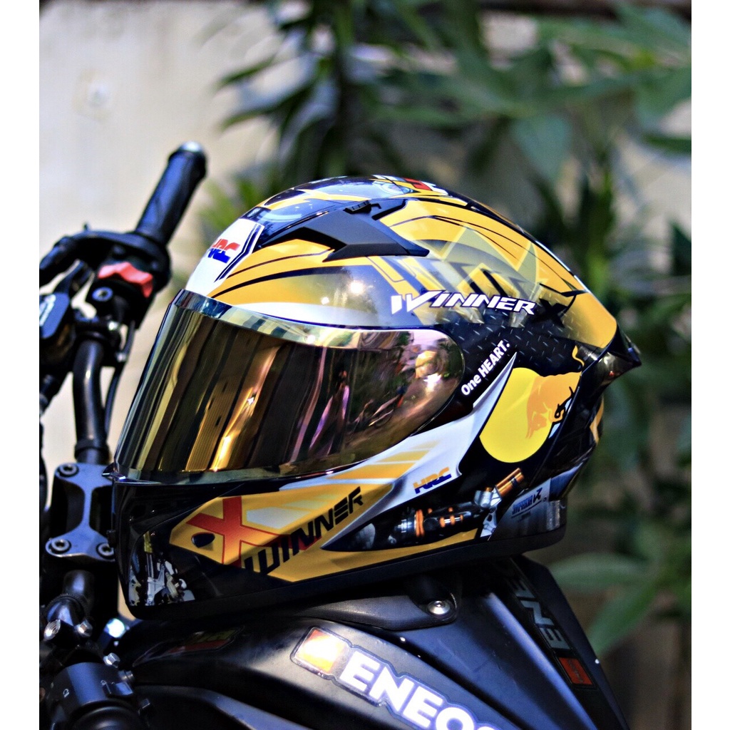 Mũ bảo hiểm fullface 1 kính YOHE 978 Plus Đen bóng lên tem Winner  - Tapu Shop