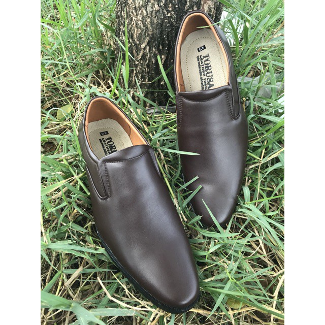 - Giày Da Nam Da Bò Thật Đẳng Cấp Phái Mạnh