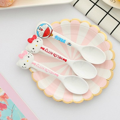 Thìa nhựa Hello Kitty, Doraemon KT032