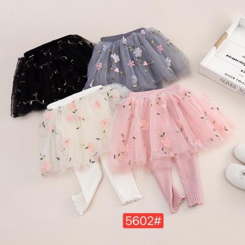 chân váy liền quần thêu hoa