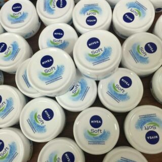 Kem dưỡng  ẩm  Nivea Soft