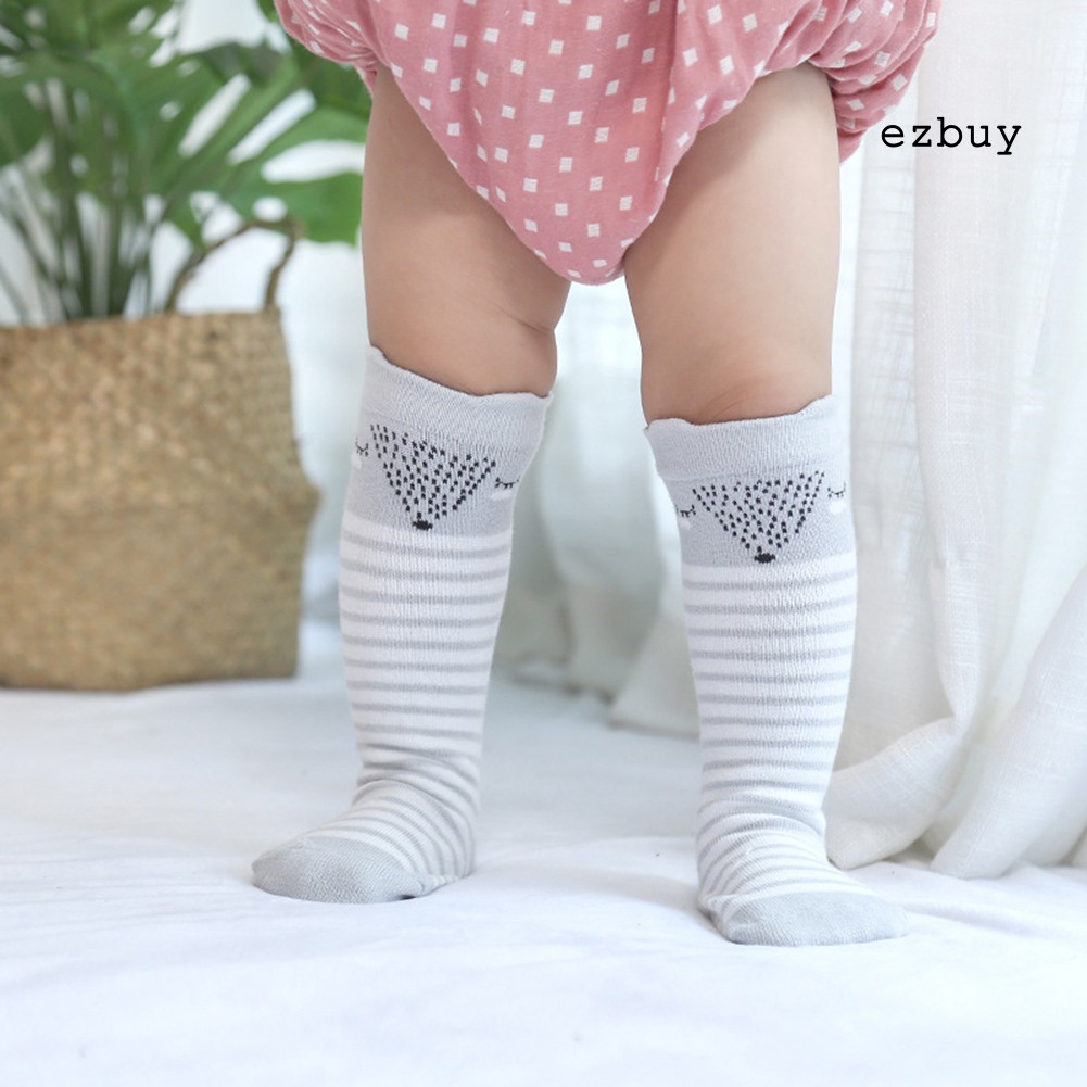 Vớ cao cổ in họa tiết động vật đáng yêu cho bé