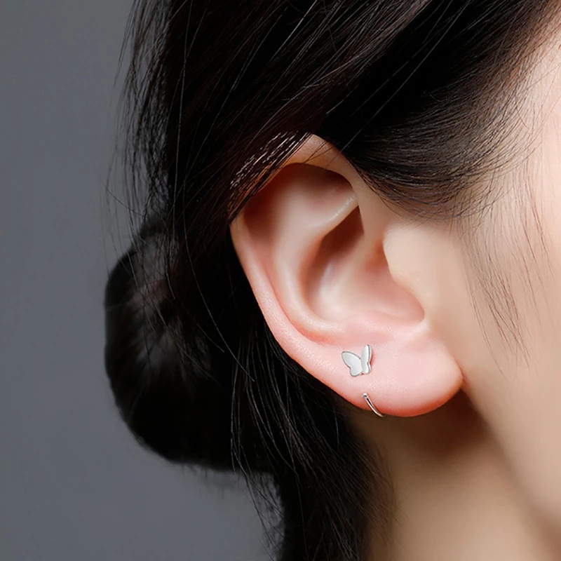 1 Cặp Bông Tai Dáng Dài Mặt Hình Bướm Phong Cách Hàn Quốc Đơn Giản Dành Cho Nữ