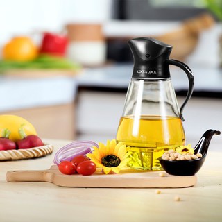 Bình đựng dầu với nắp mở tự động Lock&Lock 550ml