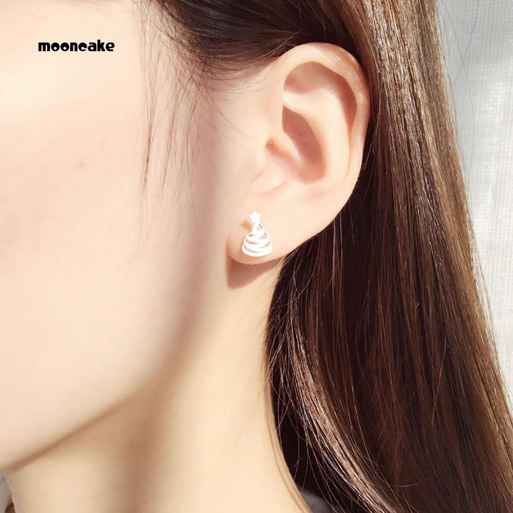 Khuyên tai kim loại hình cây thông giáng sinh dễ thương