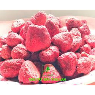 mứt dâu tây