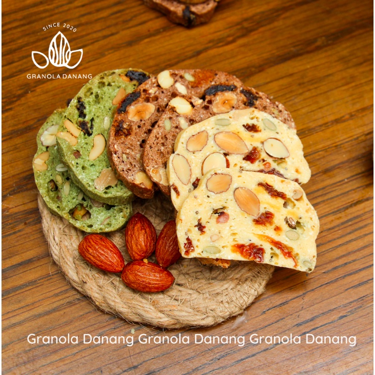 BISCOTTI Nguyên Cám 3 VỊ by Granola Danang 250gr - Bánh Ngũ Cốc Nướng Ăn Kiêng Không Đường