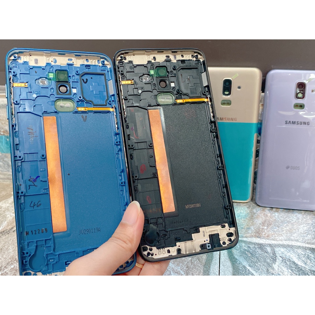 Vỏ samsung J8