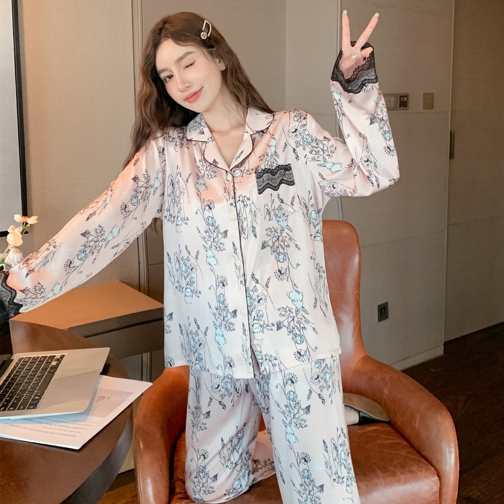 Bộ Đồ Ngủ Dài Tay Bằng Lụa Thời Trang Dành Cho Nữ