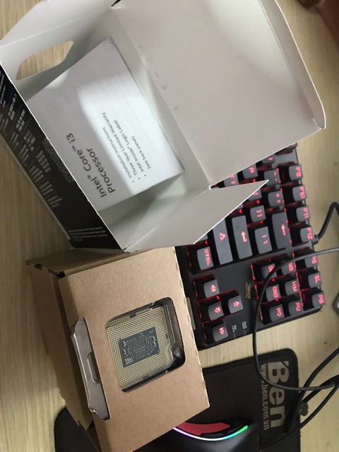 [HÀNG MỚI 100% BH 36th] CPU Intel Core i3-8100 3.6Ghz / 6MB / 4 Cores, 4 Threads / Socket 1151 v2 | BigBuy360 - bigbuy360.vn