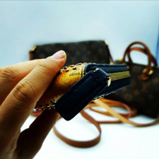 Ví MCM gấp đựng cả thế giới