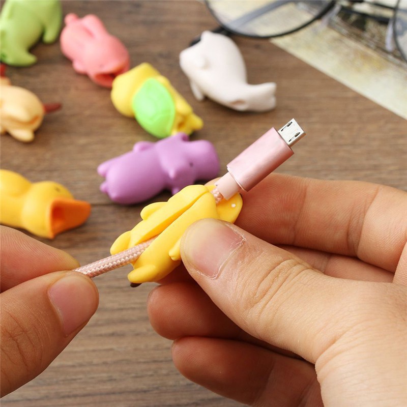 Phụ kiện bảo vệ đầu dây sạc hình thú cắn cáp đáng yêu
