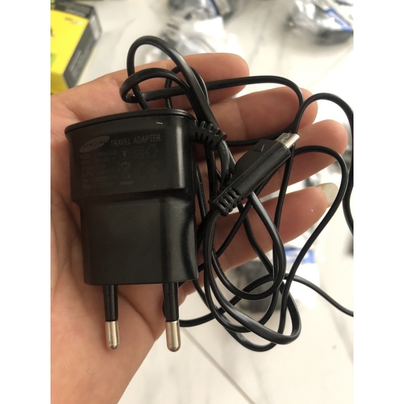 Sạc dành cho máy người già hoạc nokia dòng thấp bền đẹp