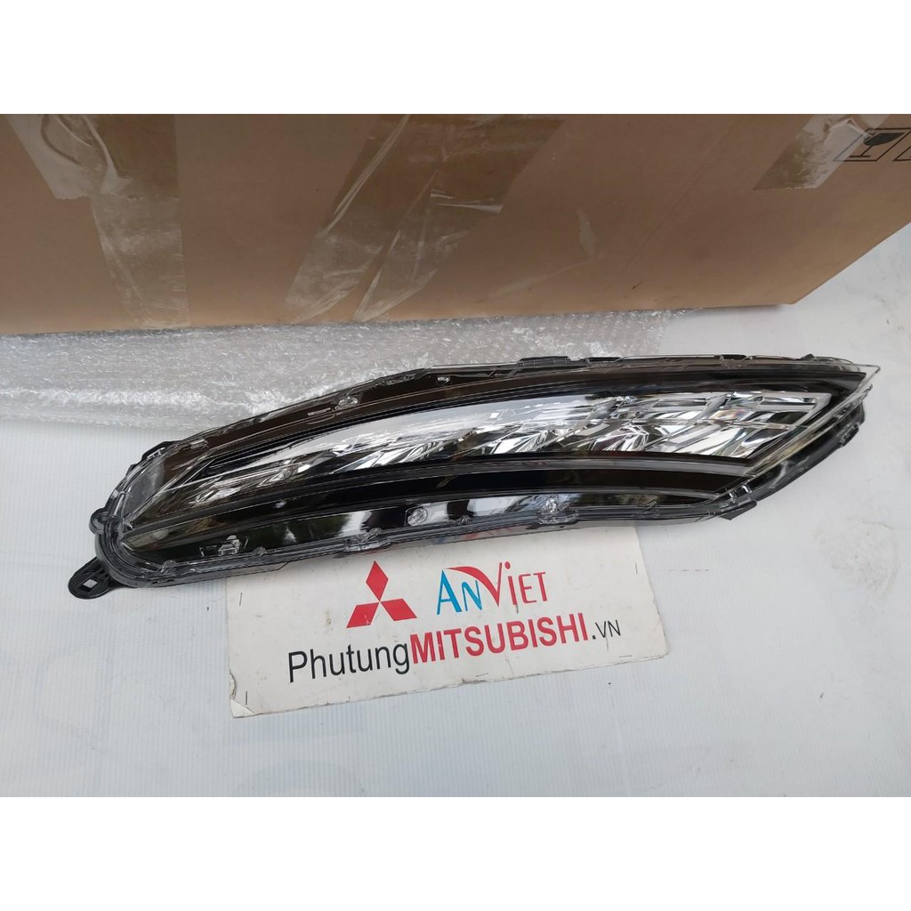 Đèn Led ban ngày xe Mitsubishi Xpander