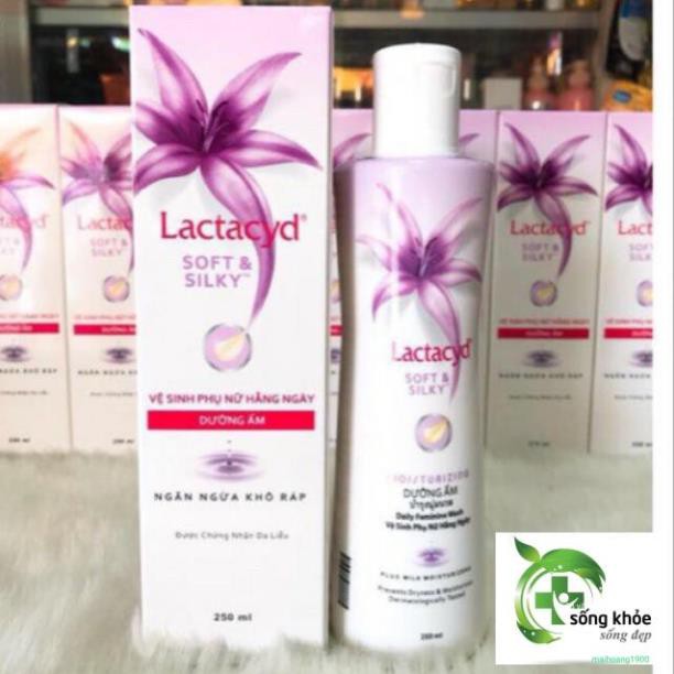 Dung Dịch Vệ Sinh Phụ Nữ Lactacyd Soft &amp; SIlky-Mang lại cảm giác mềm mại và dịu nhẹ nơi vùng nhạy cảm