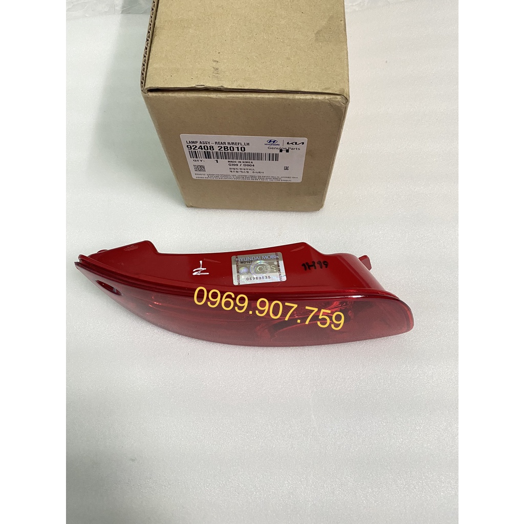 Đèn phản quang sau xe Hyundai Santafe 2006,2007,2008,2009,2010
