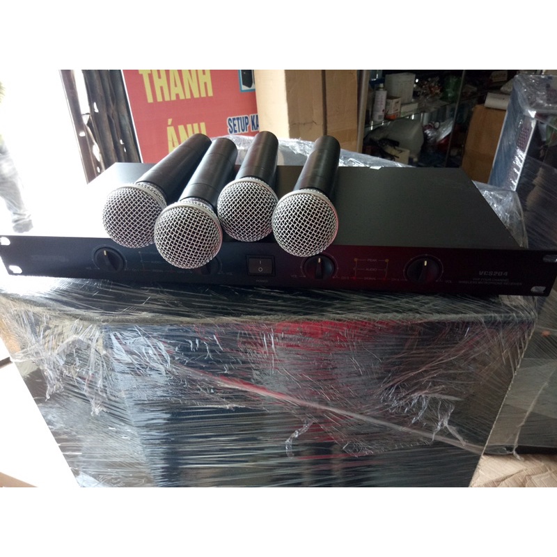 Micro không dây 4 Mic Cầm tay cao cấp SHUPU 204