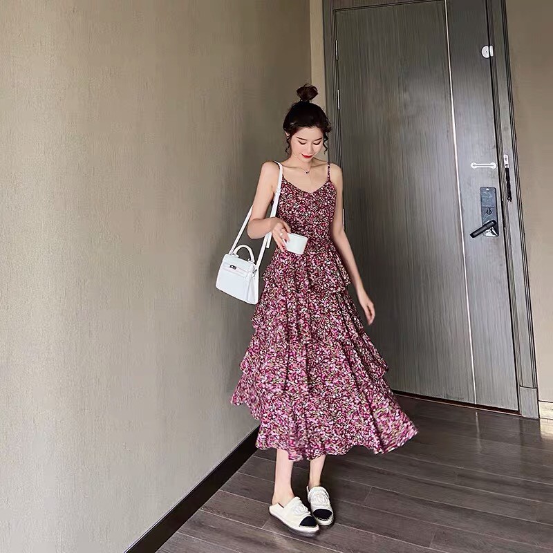 Váy hai dây hoa nhí màu tím retro xòe 4 tầng điệu  đà vintage mùa hè Hàn Quốc thoáng mát