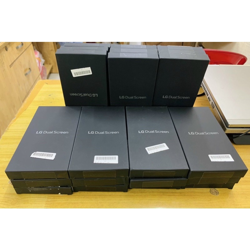 Màn hình phụ LG V50 fullbox gía rẻ