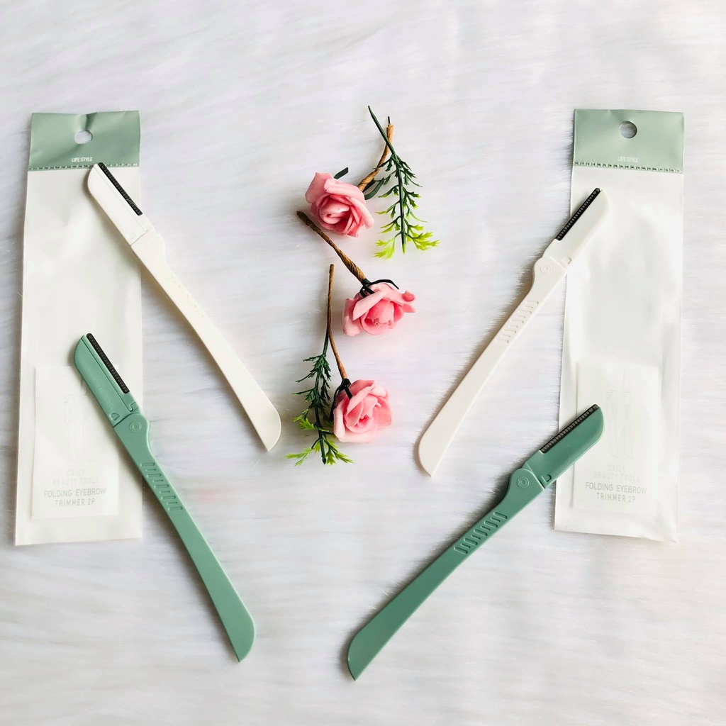 Bộ Dao Cạo Mày The Face Shop Folding Eyebrow Trimmer 2 cây