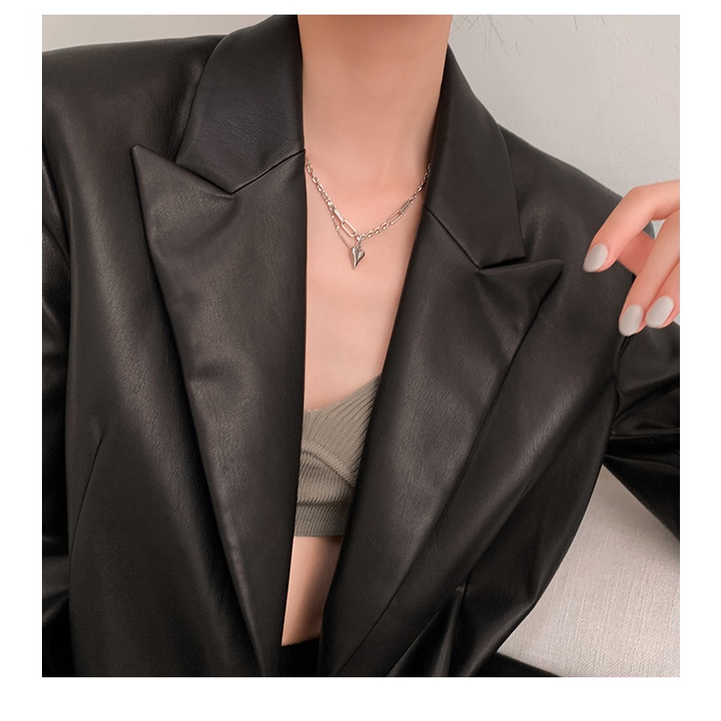 Dây chuyền thiết kế mặt hình trái tim phong cách giản dị sang trọng