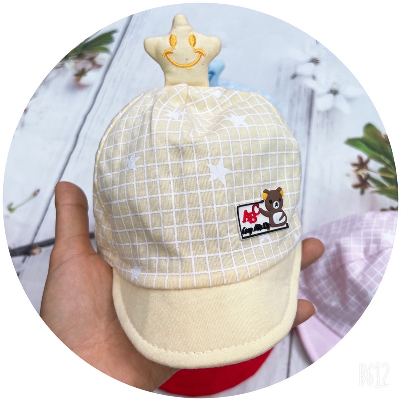 Nón lưỡi trai sơ sinh hình sao