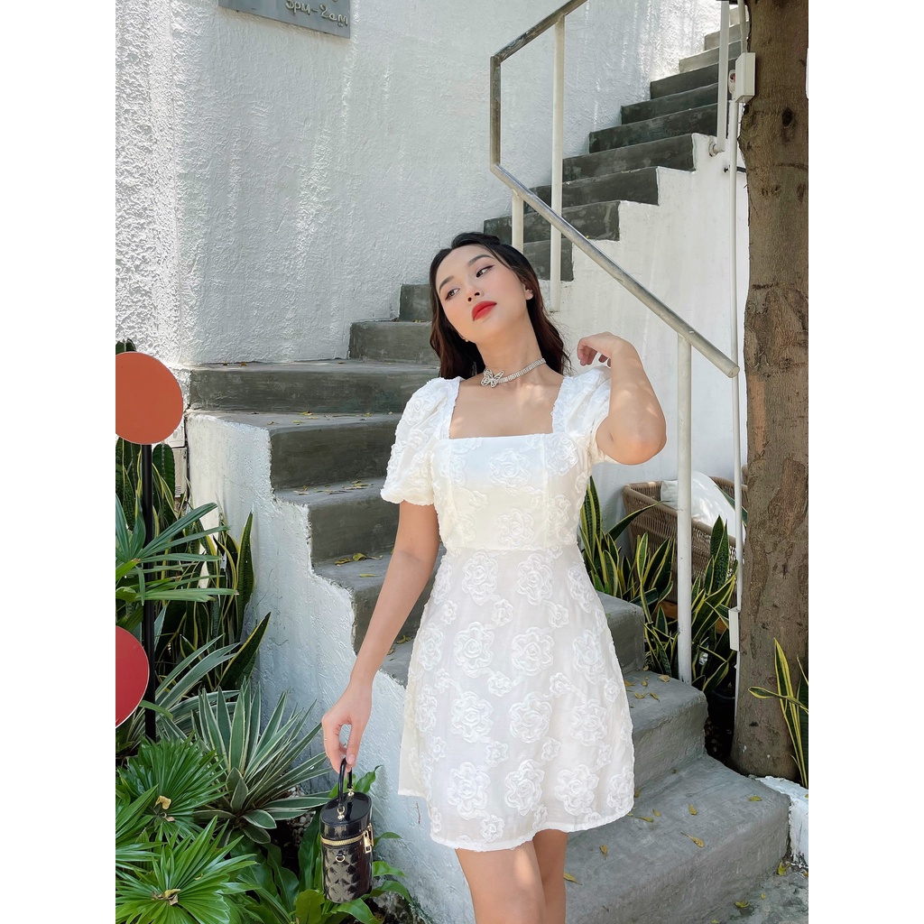 Đầm xòe cổ vuông tay phồng hoa nổi trẻ trung sang trọng Klein dress DD90