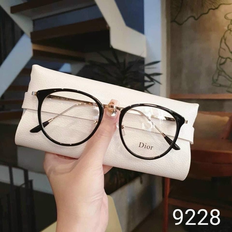 GỌNG KÍNH DIOR MẮT MÈO HOT TREND- CỰC PHẨM DÀNH CHO CÁC NÀNG