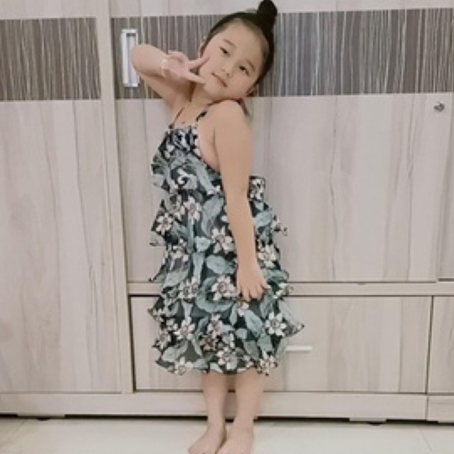 ĐẦM XÒE BÉ GÁI VOAN TẦNG YẾM NHIỀU MÀU A004