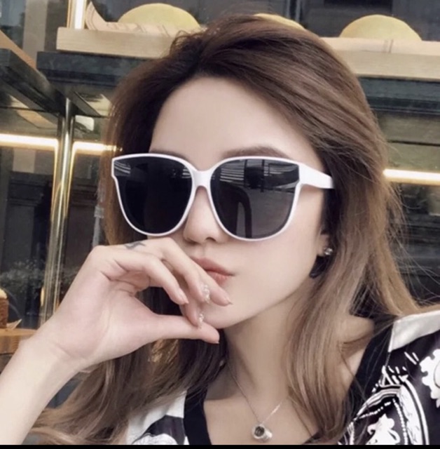 [GIÁ SỈ] Kính V 3 chấm tràn viền hot 2021 bản to