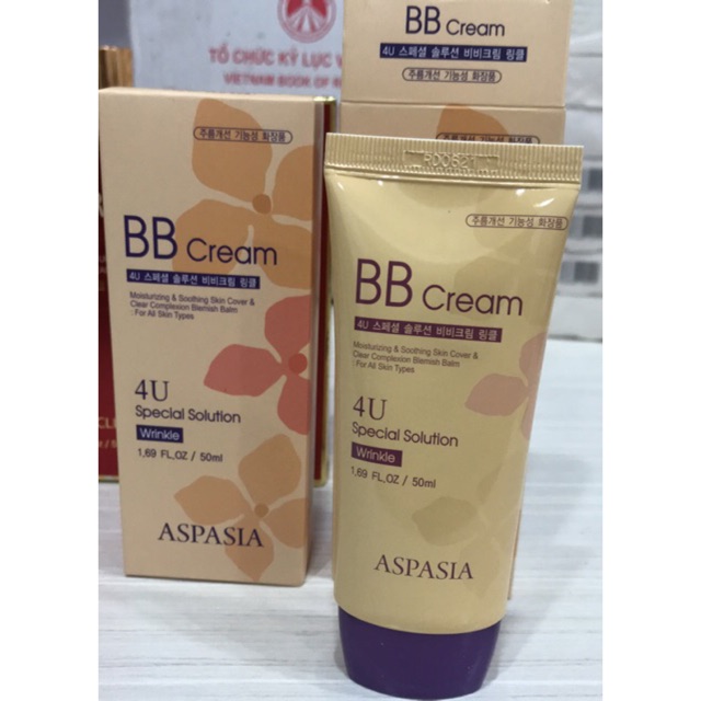 Kem nền BB Cream 4U Special