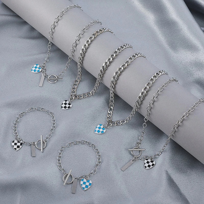 Bộ Trang Sức Vòng Cổ / Vòng Tay / Dây Chuyền Hình Khối Màu Trắng Đen Phong Cách Hip Hop Cổ Điển