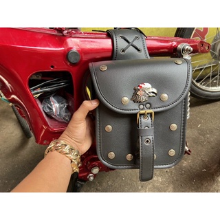 Túi vuông con ó, 1 cặp gắn 2 bên hông xe, loại da tốt. Gắn cho các dòng xe 67, 68, CD, CL...