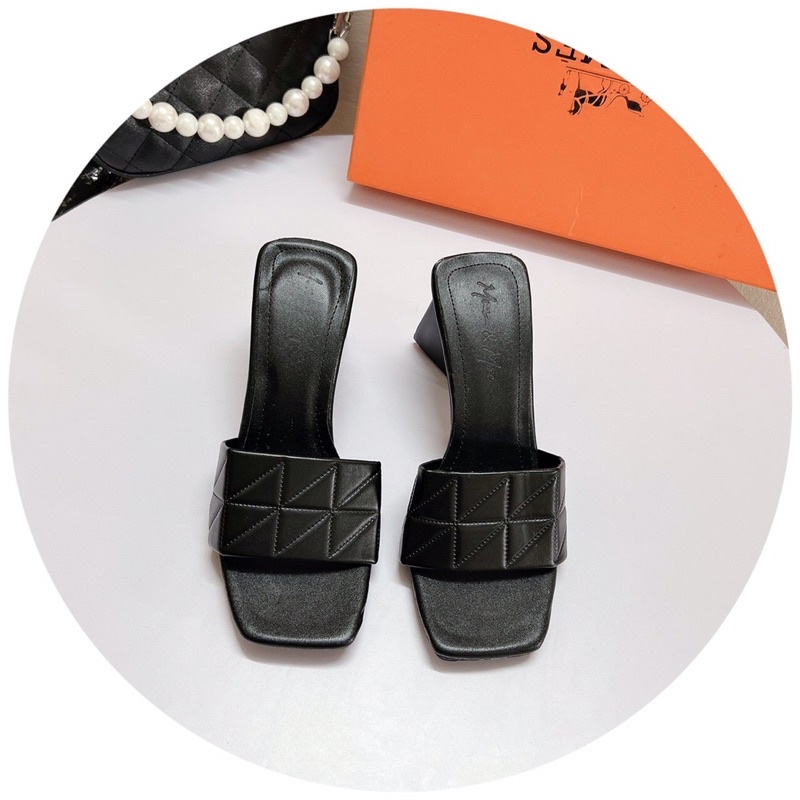 Bán Sỉ-Dép nữ cao gót quai ngang chần chỉ gót tam giác 9cm