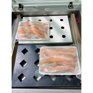 Lườn cá hồi khay 1kg đủ kg (size 2+ cm)