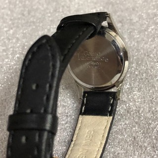 Đồng hồ nữ thương hiệu como valentino