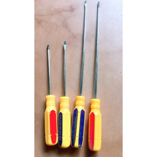 Tô vít sọc nhỏ 4 cạnh- 2 cạnh thân 3mm
